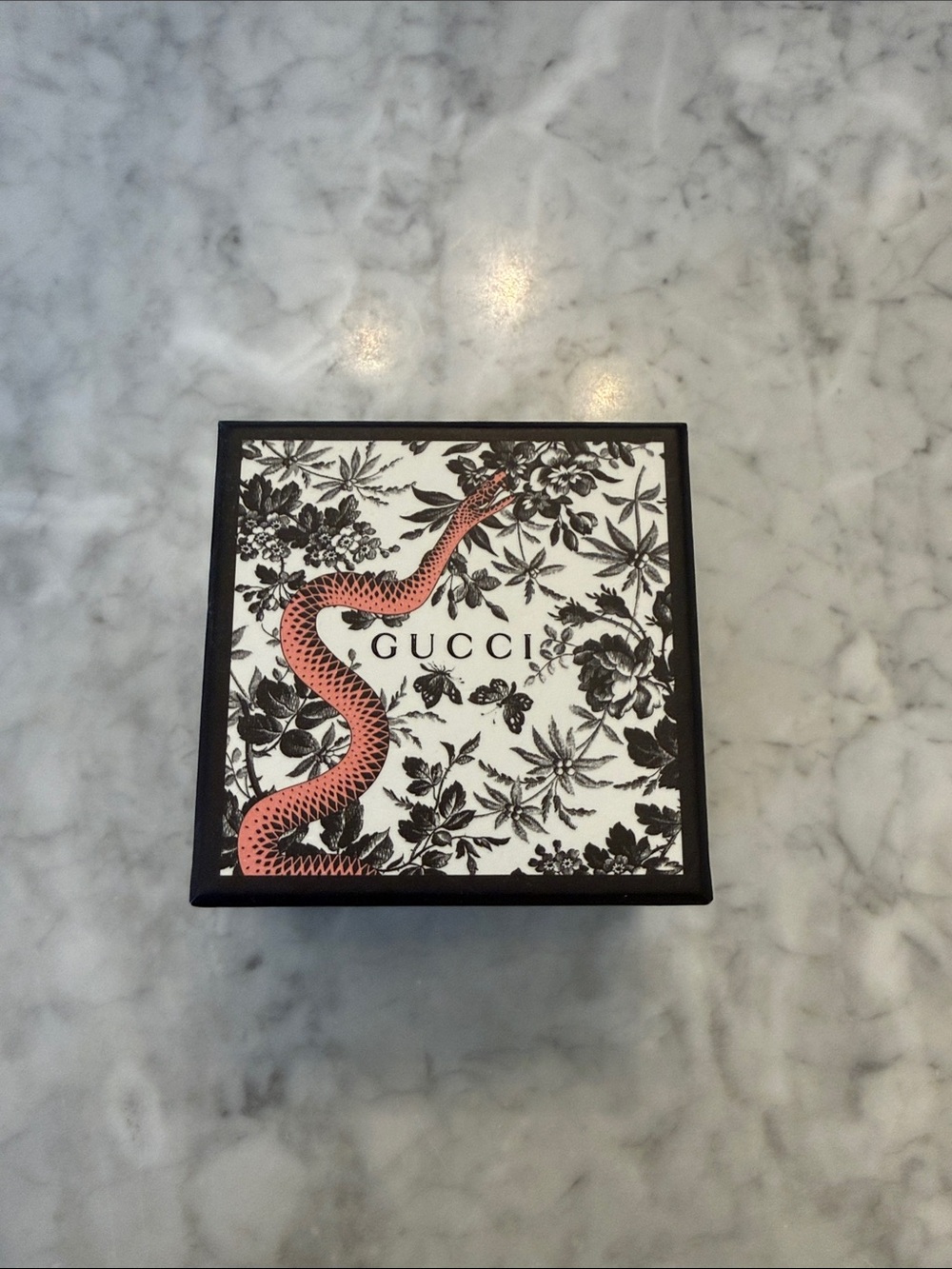 Gucci Black & White Floral Box with Red Snake Motif and soft pouch included